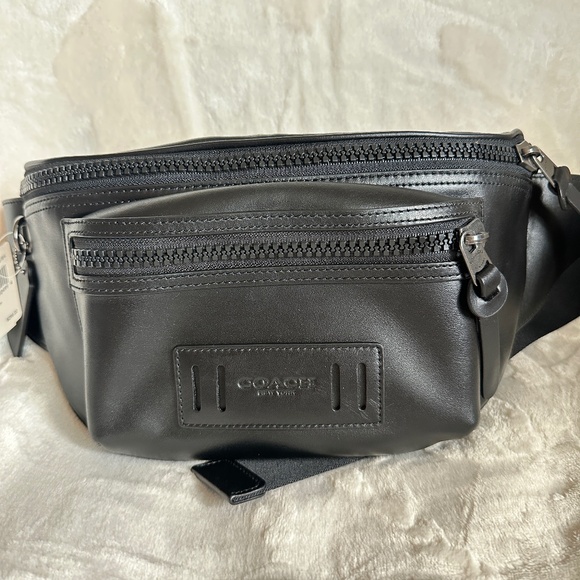NWT! Coach Bum Bag Terrain F75776 Men's Belt Bag Waist Pouch In Black Leather - Picture 1 of 10